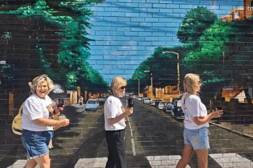 Private Liverpool Beatles Taxi Tour Cavern Finale 2