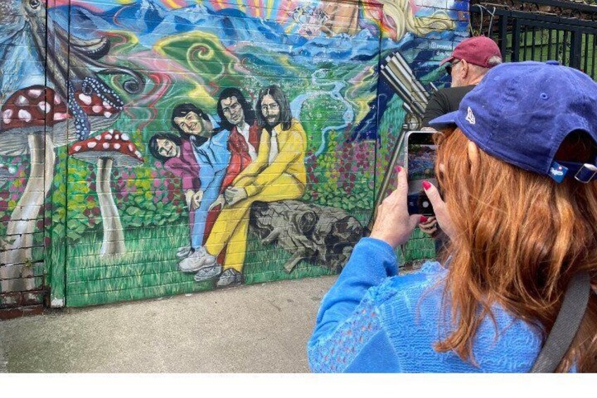 Private Liverpool Beatles Taxi Tour Cavern Finale 3