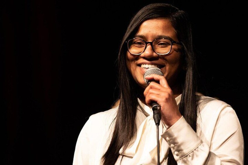 Female comic doing standup 1