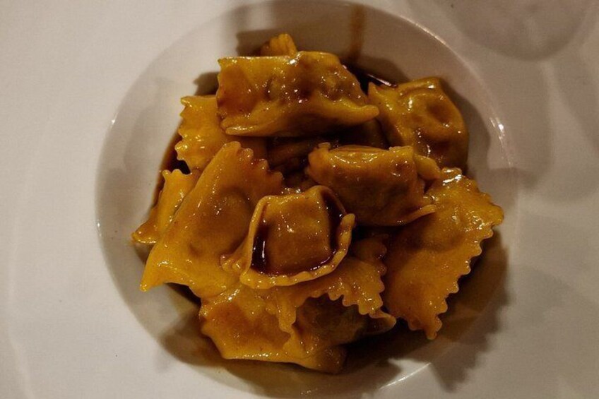 Tuscan Cooking Class with Market Tour in Lucignano 2