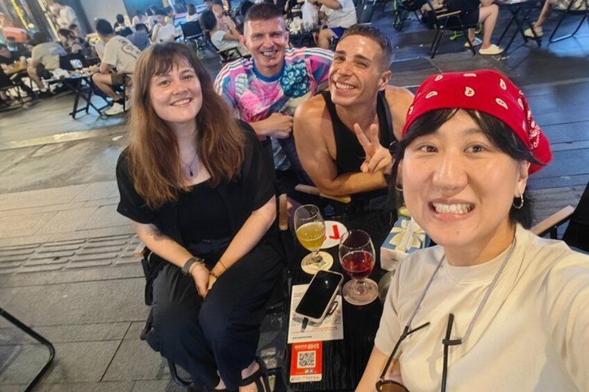 Free Walking Tour in Chengdu, Experience the city like a Local 2
