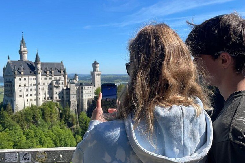 Neuschwanstein Castle Tour with skip-the-line tickets & Shuttle 2