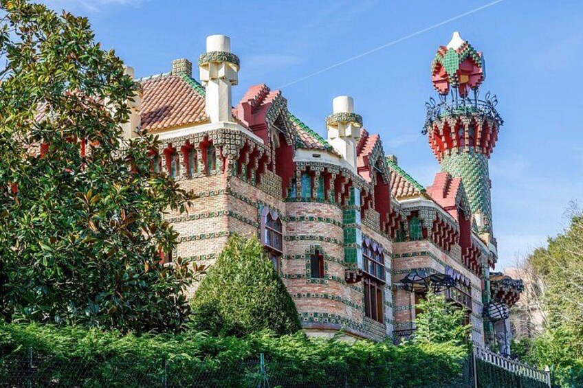 Day trip from Bilbao Capricho de Gaudi Santillana and Santander 1