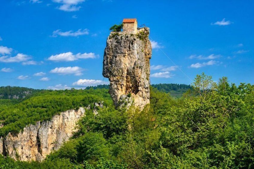 Katskhi Pillar Chiatura and Mgvimevi Convent Tour from Kutaisi 5