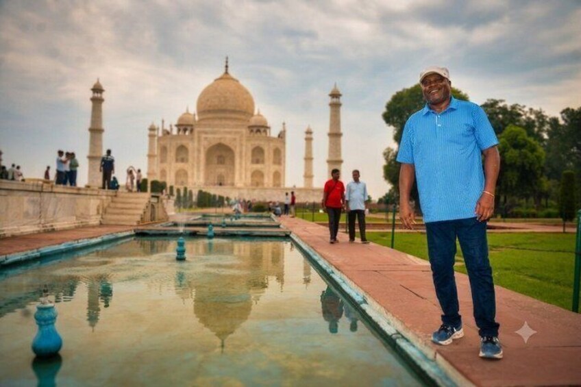 2-Day Overnight Agra Tour from Delhi by Private Car 2