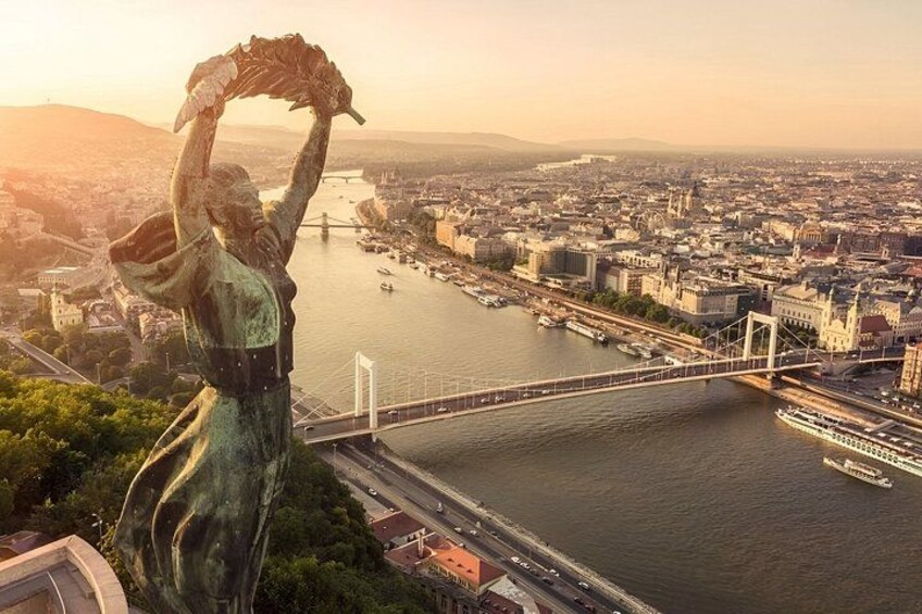 Bratislava Budapest guided day trip with cruise 4