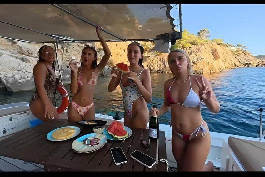 Private Sailing Adventure in Ibiza with BBQ and Snorkelling 3
