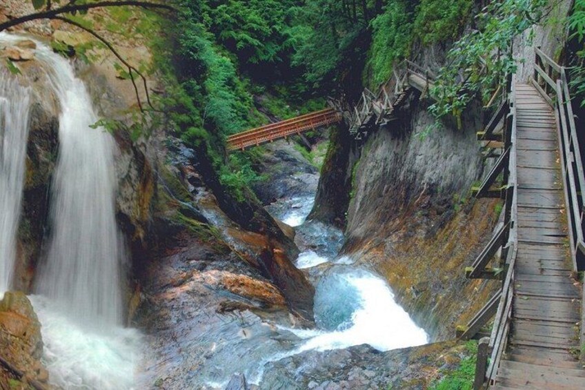 Swiss Alps Discovery Gorges Underground Lake and Wine 1