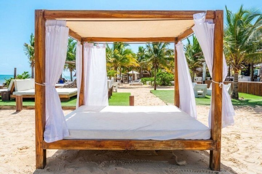 Cartagena Rosario Islands 3 club beach VIP, big island 5