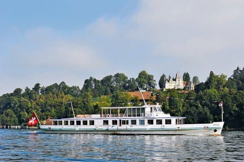 Lake Lucerne 1 Hour Discovery Cruise 4