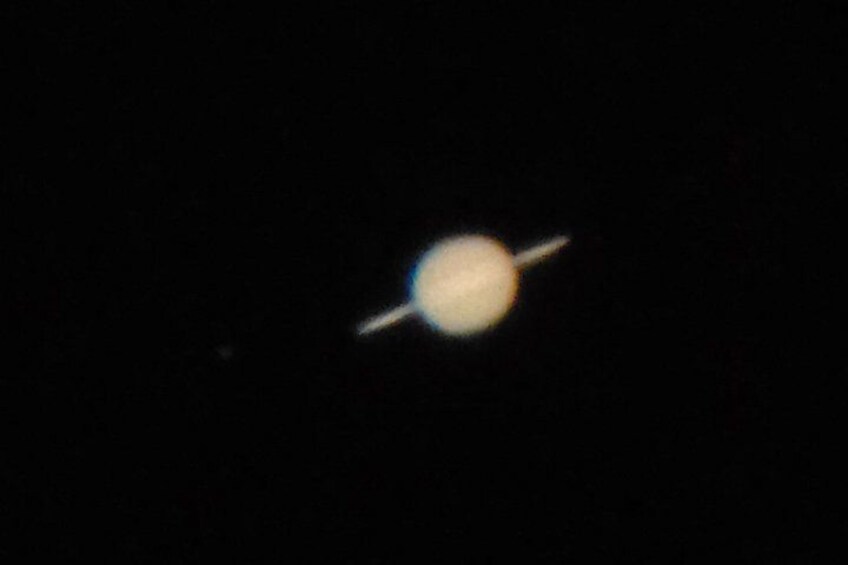 A planet with rings. 3