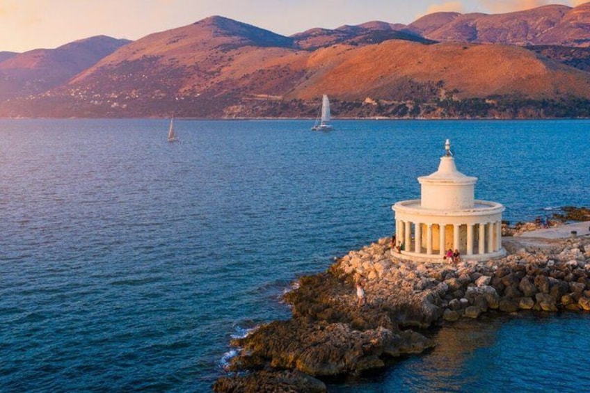 Argostoli Sunset Cruise with Town Walk & Transfers 2
