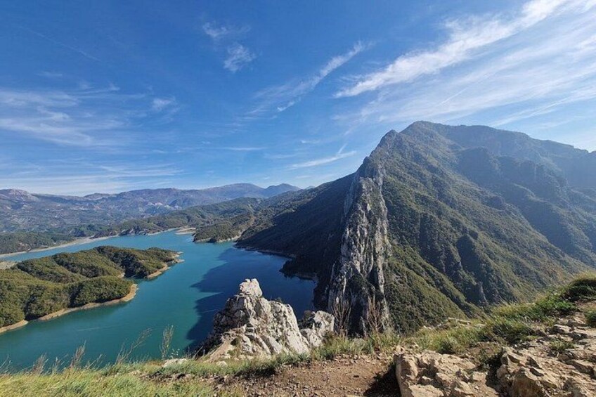 Day Trip to Bovilla Lake and Gamti Mountain Hike 1