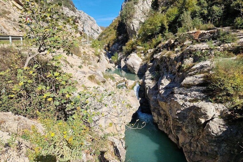 Day Trip to Bovilla Lake and Gamti Mountain Hike 5
