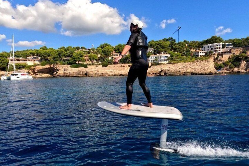 eFoil Experience Mallorca – Private Trio Session (3 Riders) 2