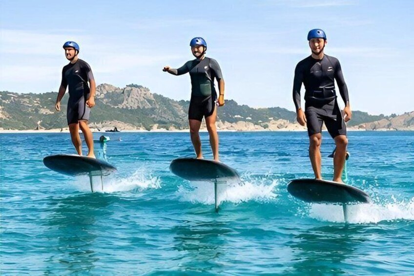 eFoil Experience Mallorca – Private Trio Session (3 Riders) 1