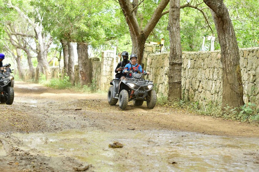 Picture 11 for Activity Boat safari + quad bike and pool party 3