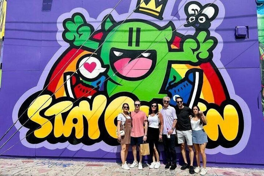 Wynwood Loop Artwalk Photo Shopping and Tasting Tour 1