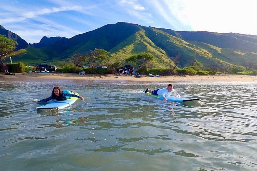 Large Family Surf Lesson Rate for 5+ People at Ukumehame Beach 5