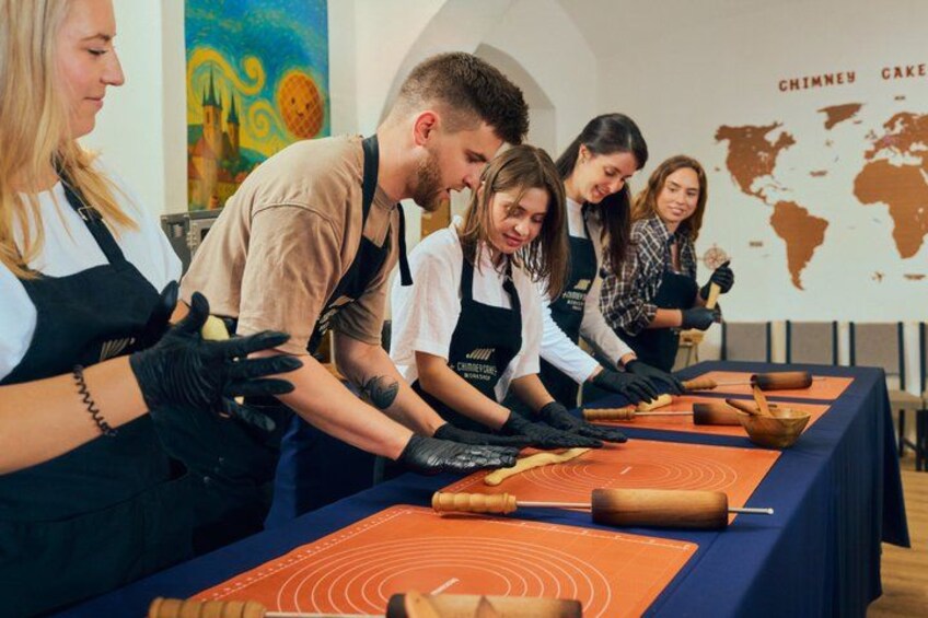 Budapest Traditional Chimney Cake Kurtoskalacs Workshop 4