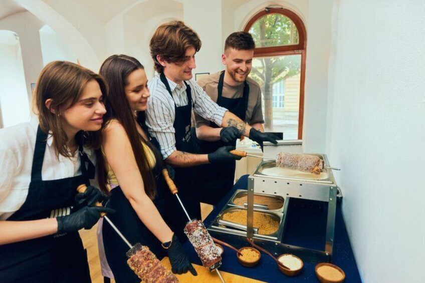 Budapest Traditional Chimney Cake Kurtoskalacs Workshop 5