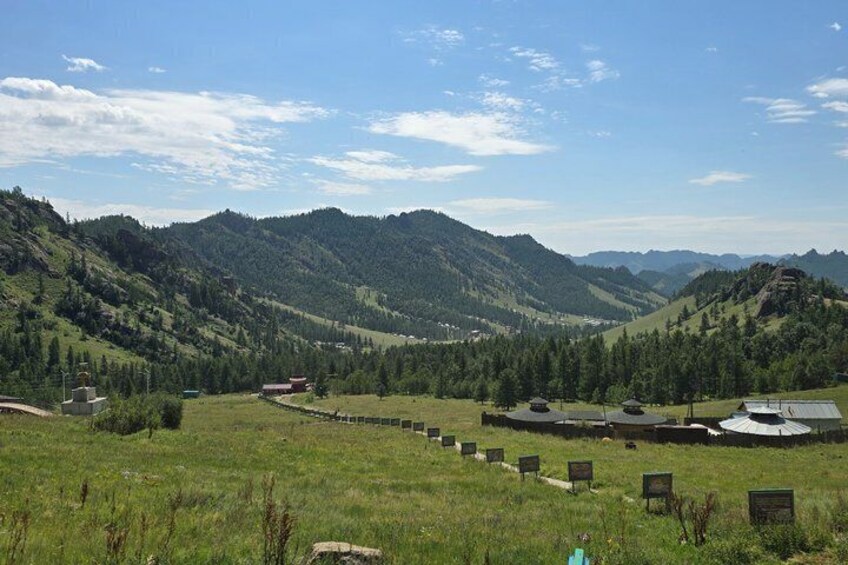 Chinggis Khaan Statue and Terelj National Park (Private Tour) 3