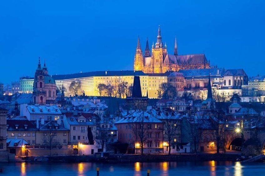 Exclusive After Hours Prague Castle Tour with Champagne 1