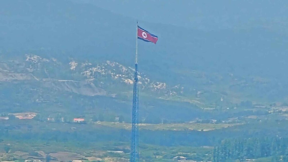 Picture 20 for Activity Seoul: DMZ Guided Tour + N.K.Defector, Gondola, Sus. Bridge 4