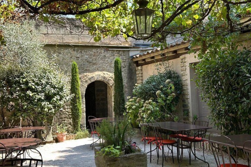 Avignon Tailored Tour: Luxury Shopping & Artisan Tastings 2