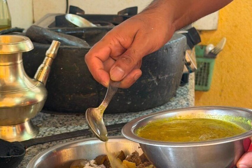 Newari Cooking Class with a Home Chef- From market to the plate. 5