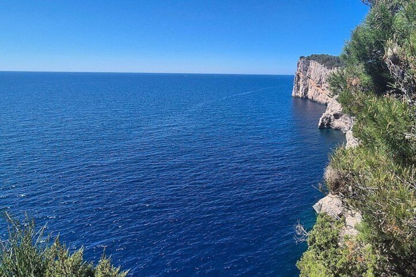 View point over the famous cliffs in Telašćica 3