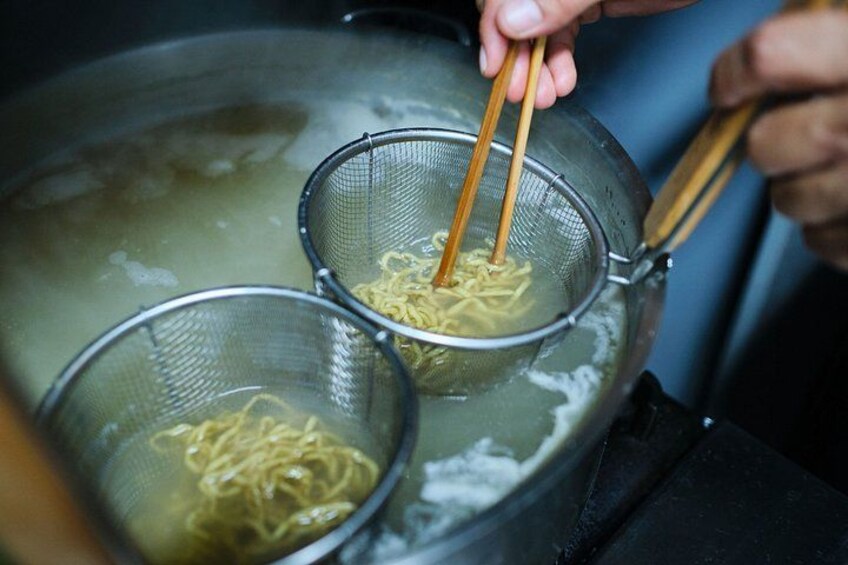 Asian Noodle Cooking Class in Baltimore (Includes 4-Course Meal) 2
