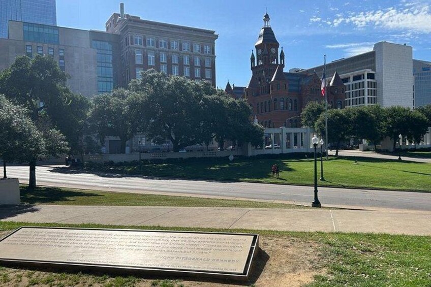 JFK Assassination Story - 1 Hour Private Walking Tour 2
