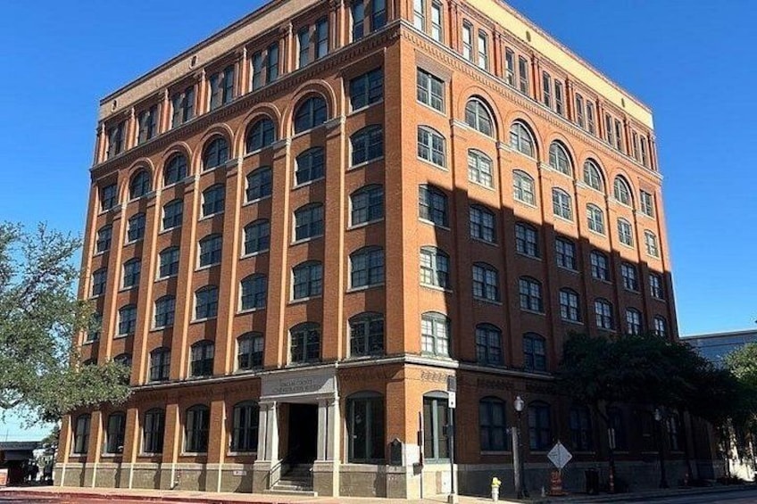 JFK Assassination Story - 1 Hour Private Walking Tour 3
