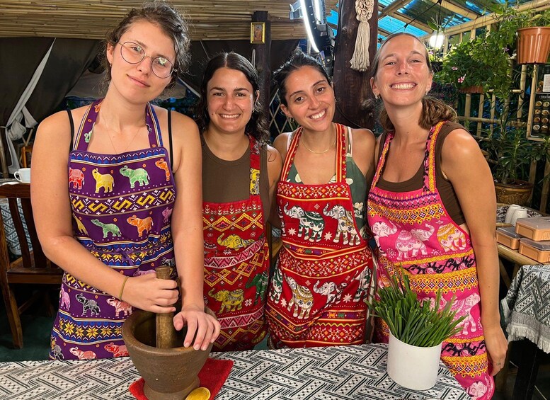 Picture 41 for Activity Koh Phangan: The Best Authentic Thai Cooking Class 4
