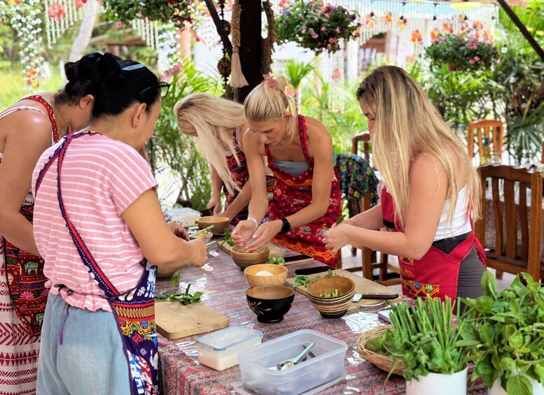 Picture 2 for Activity Koh Phangan: The Best Authentic Thai Cooking Class 4