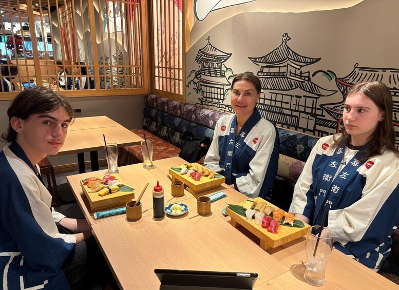 Picture 365 for Activity Kyoto: Sushi Making Class at Sushi Restaurant Before Open 4
