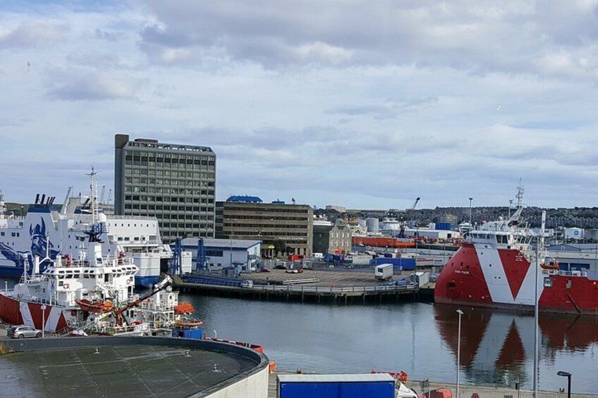 Aberdeen Old Harbour Walking Tour Explore History and Mystery 2