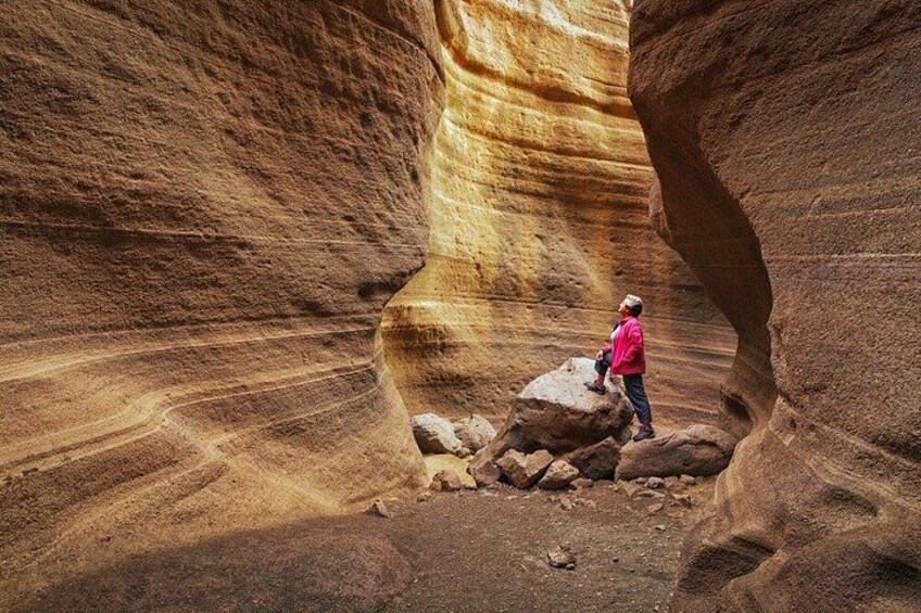 Canyon and Cave Private Photoshoot in Gran Canaria 2