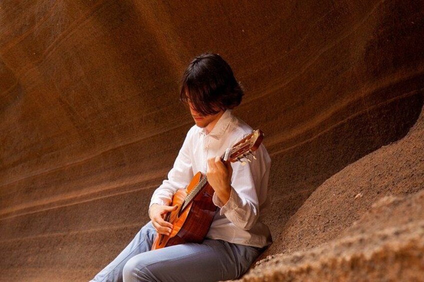 Canyon and Cave Private Photoshoot in Gran Canaria 3