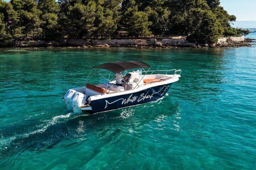 Zadar: Half Day Private Luxury Boat Experience *ALL INCLUDED* 2