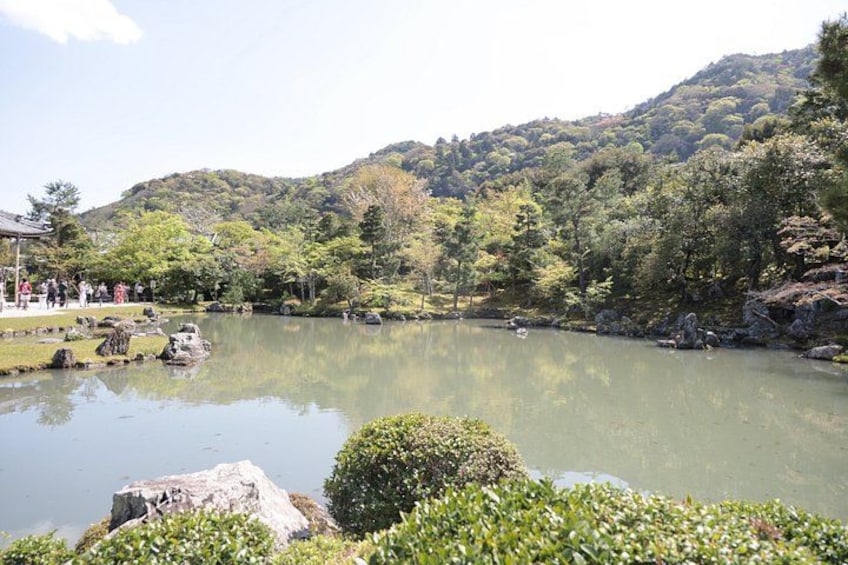 Kyoto E-Bike Tour of Palace, Castle, Temples and Hidden Gems 4
