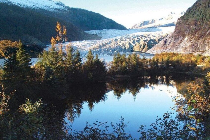 Best of Juneau: Mendenhall Glacier, Whale Watching and Salmon Bake 2