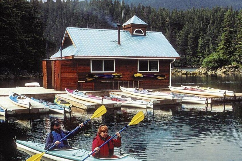 Sea Kayaking in Sitka 2