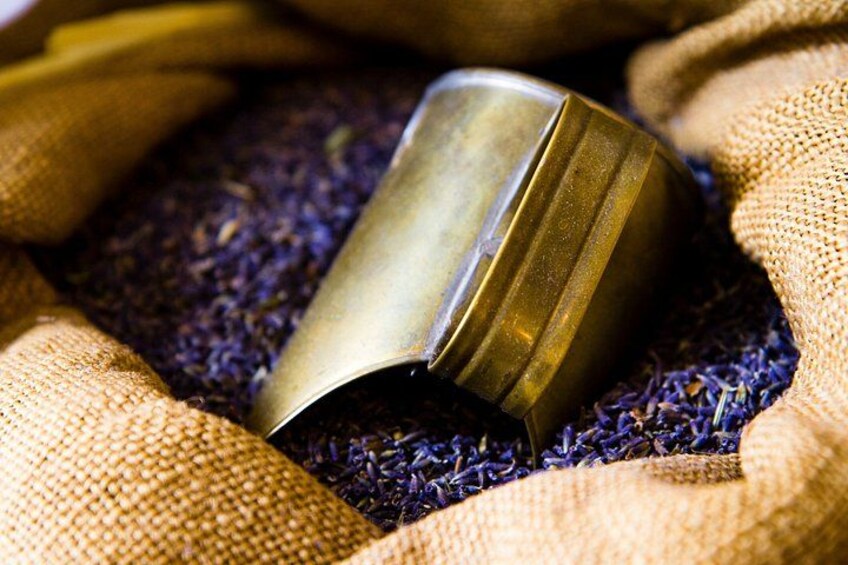Private Shore Tour:Lavender Fields & Local Flavors from Marseille 2