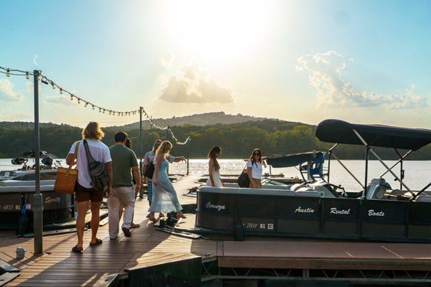 Private Lake Austin Boat Tour 2 Hour Luxury Cruise Optional Shade 3