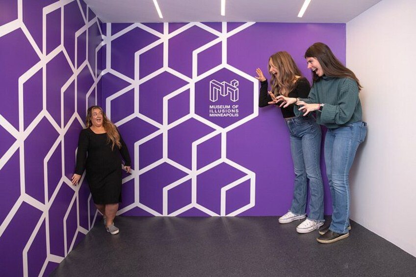 Museum of Illusions Minneapolis Admission Ticket 1