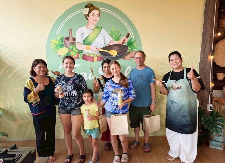 Picture 6 for Activity Chiang Mai: Authentic Thai Cooking class and Craft Workshop 3