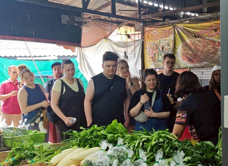 Picture 103 for Activity Chiang Mai: Authentic Thai Cooking class and Craft Workshop 4