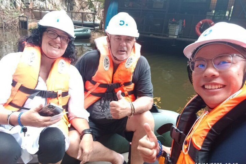 Ipoh Day Tour Old Town Cave Temples Mirror Lake 4